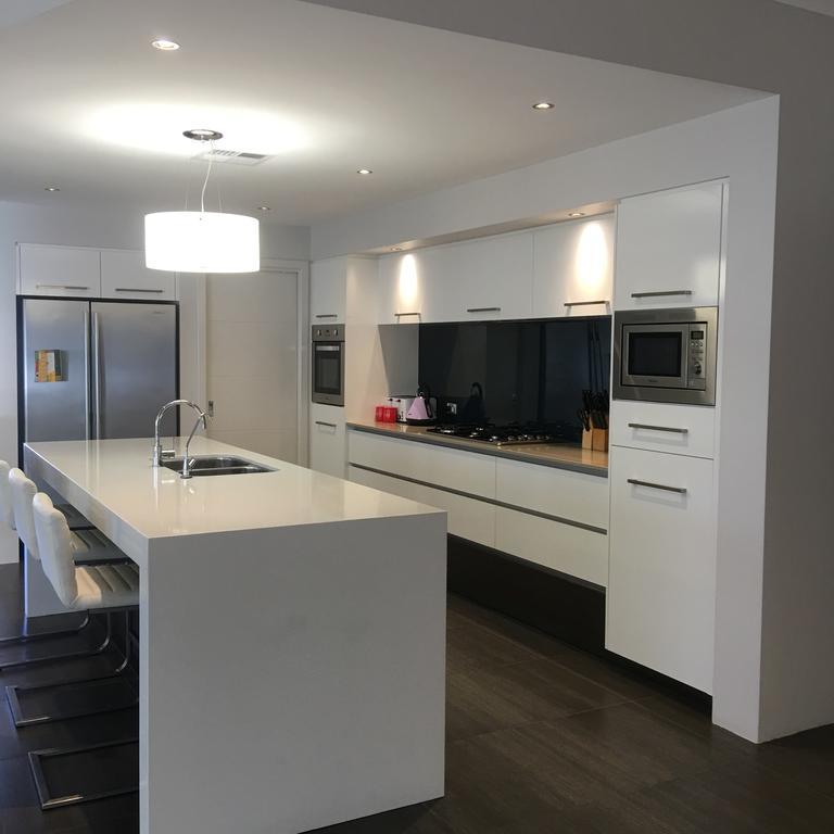 Magnificent Beach Retreat Jindalee Eksteriør billede